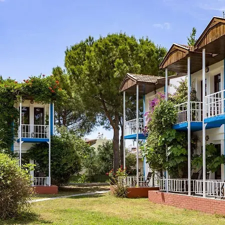 Santa Family Club Hotel Seferihisar