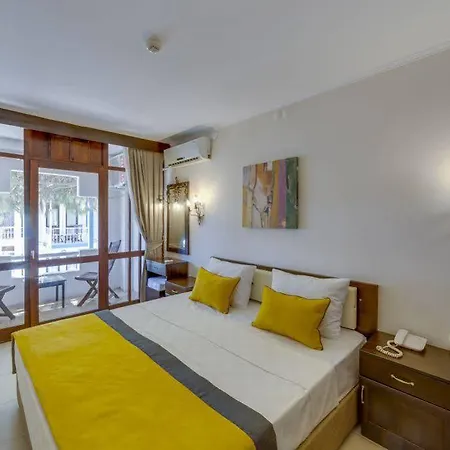 Hotel Santa Family Club 4*