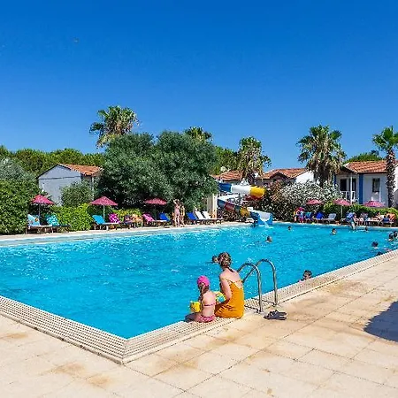 Santa Family Club 4* Seferihisar