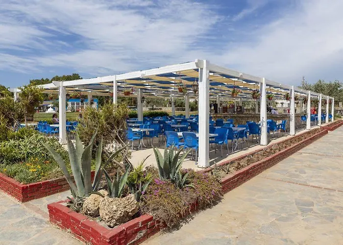 Santa Family Club 4* Seferihisar