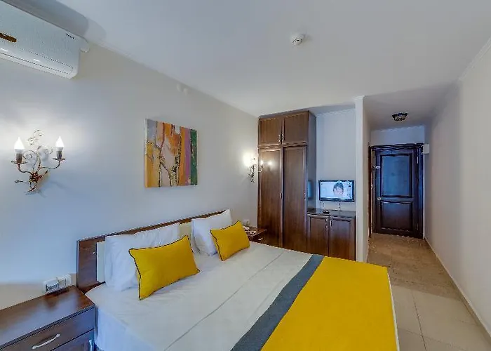 Szálloda Santa Family Club 4*