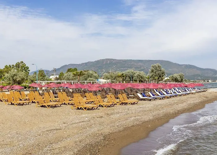 Santa Family Club Seferihisar