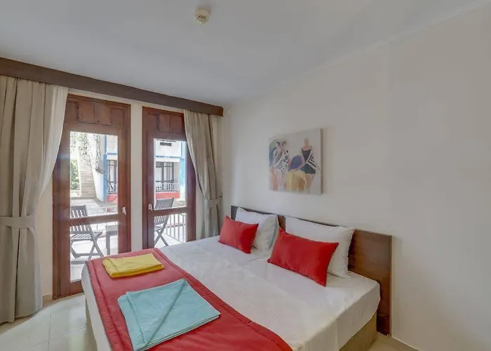 Santa Family Club Otel