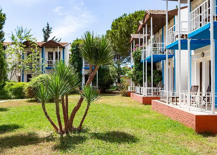 Santa Family Club 4* Seferihisar